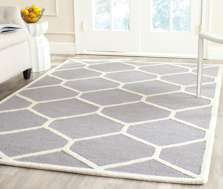 Safavieh CAM144 Area Rug Silver/Ivory 2