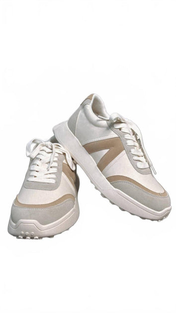 Everyday Chic Boutique Mia Women's Sneaker White US 7 4