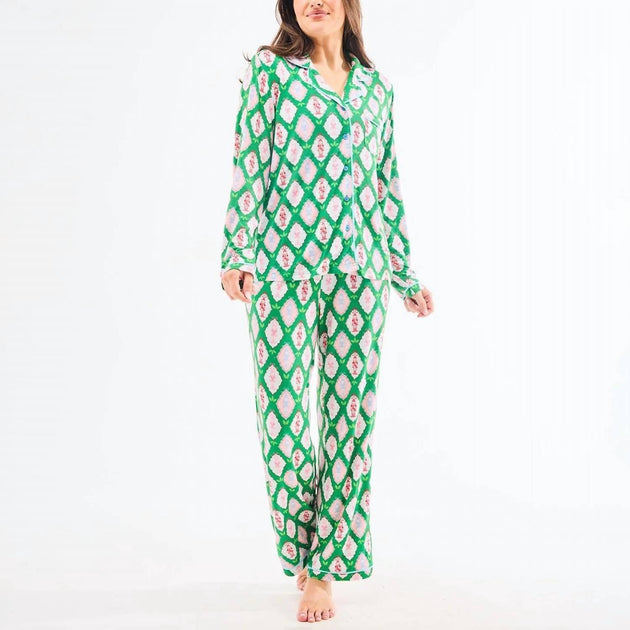 Mary Square Christmas Calvary Pajama Set Green Medium 2