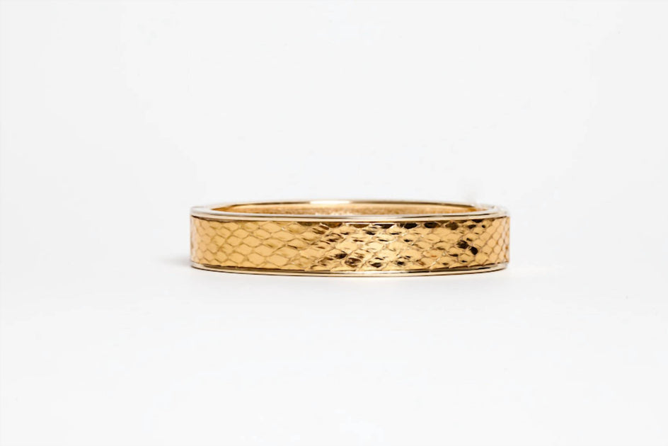 Avenue Chic Women's Circle Hinge Bracelet Gold One Size 3