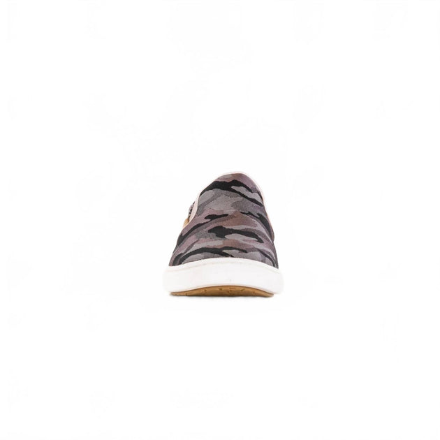 OluKai Pehuea Pa'i Slip On Sneaker Grey US 7.5 4
