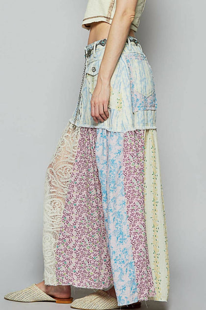 POL Jupe tissée à imprimé floral Bleu Multi Medium 4