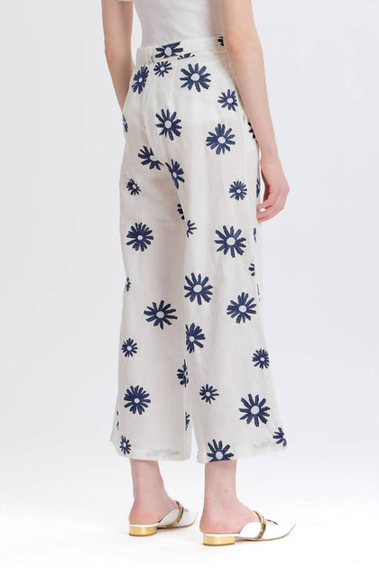 SOMETHING NAVY Embroidered Wide Leg Pants White XSmall 3