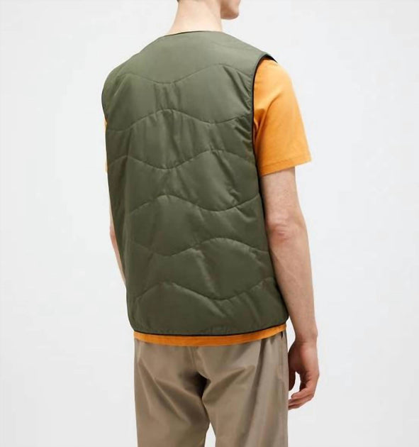 Peak Performance Insulated Reversible Vest Green XL 3
