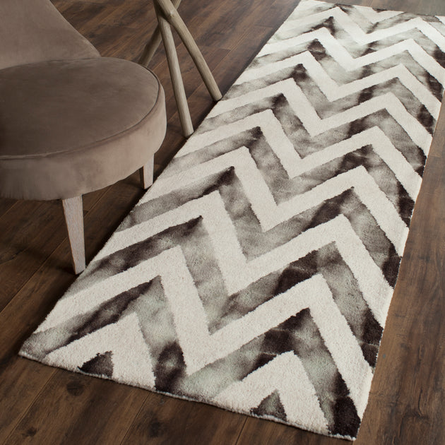 Safavieh DDY715 Area Rug Ivory/Charcoal 3