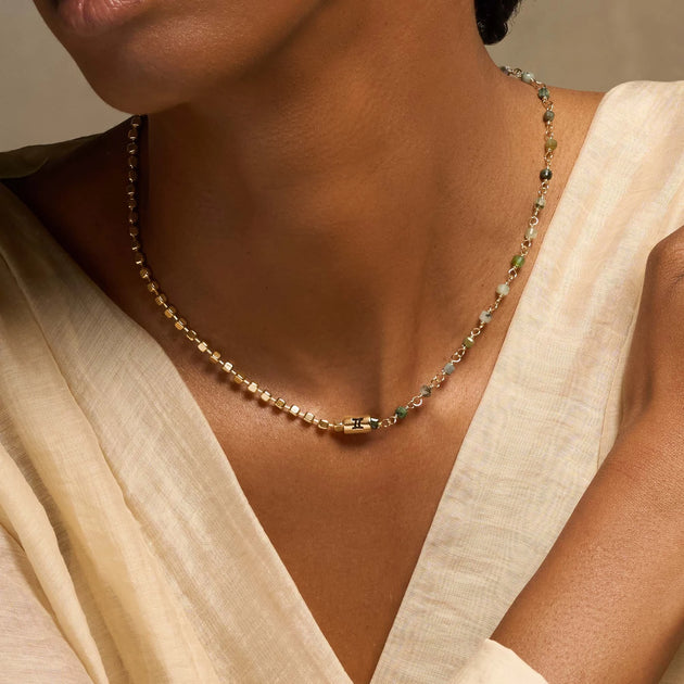 Karma and Luck Versatile Socialite Gemini Emerald Necklace Silver 3