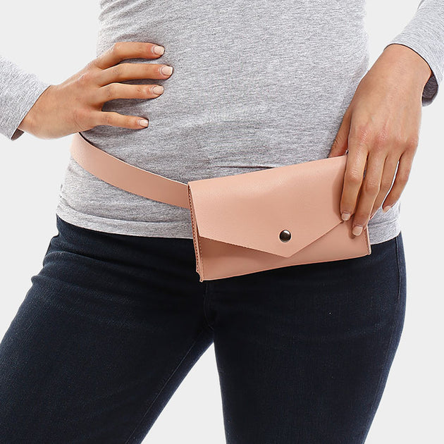 FASHNZFAB Bauchtasche in Weiß 4