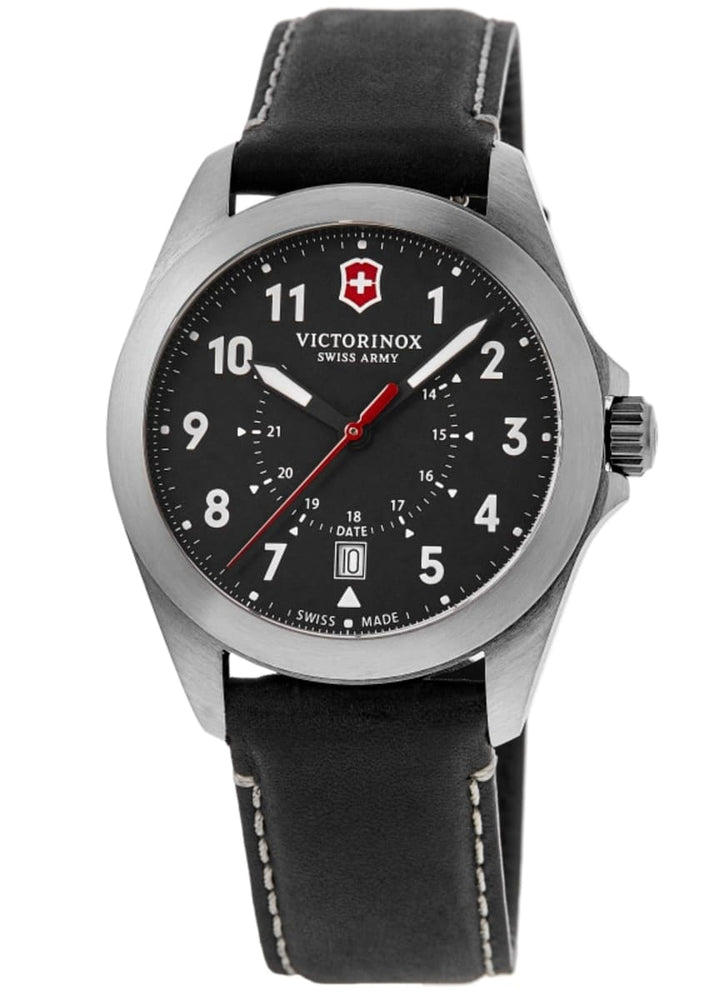 まぁ Victorinox Swiss Army Heritage Quartz Black Dial Leather Strap