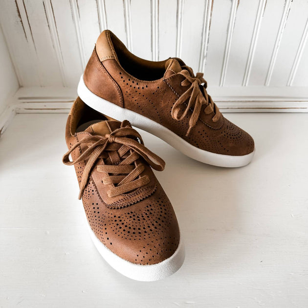 Very G Felix Sneaker Brown US 10 5
