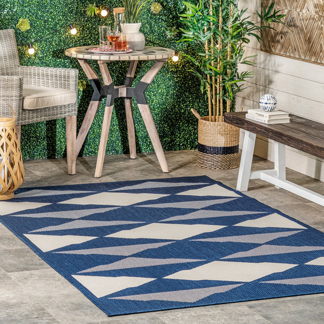 nuLOOM Mickey Geometric Indoor Outdoor Rug 2