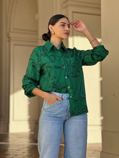 TRUEDAMES Face Print Button Down Blouse Green Large 4