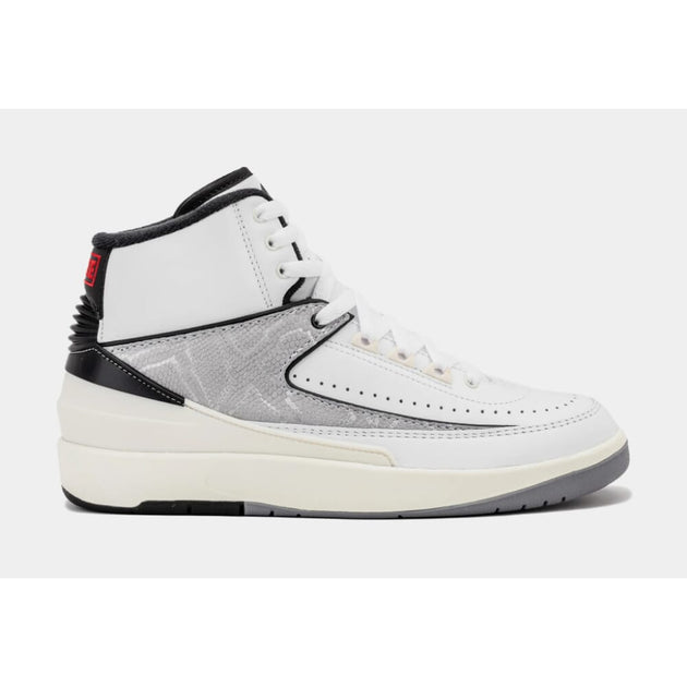 Nike Air Jordan 2 Retro White/Fire Red-Black-Sail Grey US 6.5 2