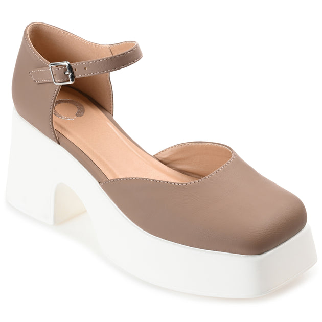 Journee Collection Lizza Pump Beige US 9.5 2