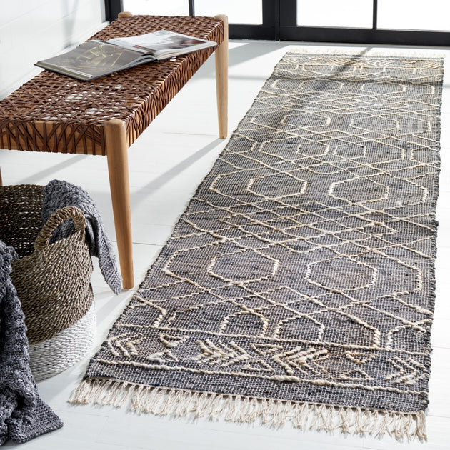 Safavieh NFB406 Area Rug Black/Ivory 3