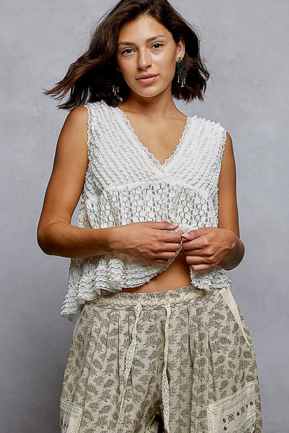 TRUEDAMES Textured Lace Cropped Tank White Medium 3