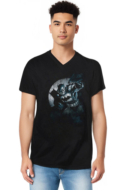 Gildan Batman Spotlight V-Neck T-Shirt Black Small 4