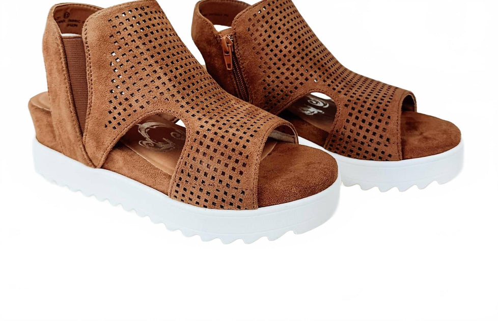 Very G Amy Platform Sandal Brown US 10 4