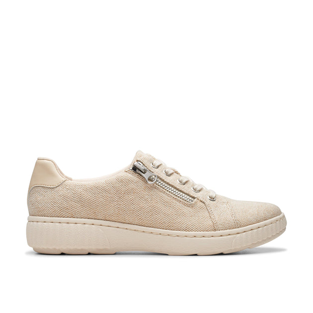 Clarks Caroline Echo Sneaker White US 7 2