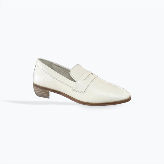 42 GOLD Yasmeen Loafer White US 6 3