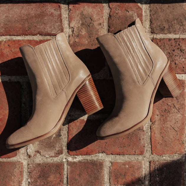 Mia Santos Bootie Beige US 9 2