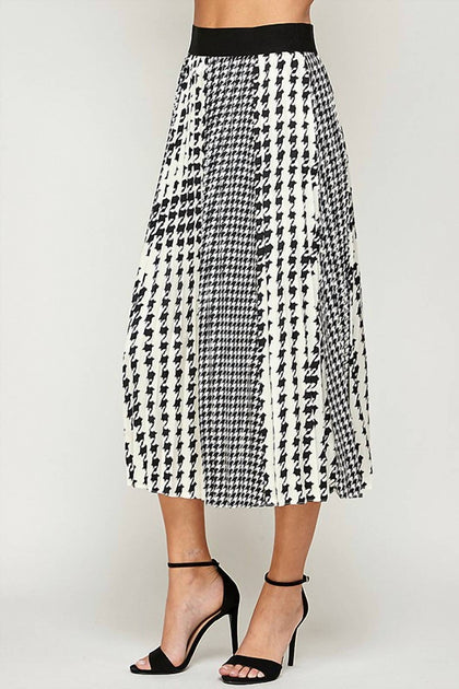 SEE AND BE SEEN Holly Houndstooth Skirt White Medium 3