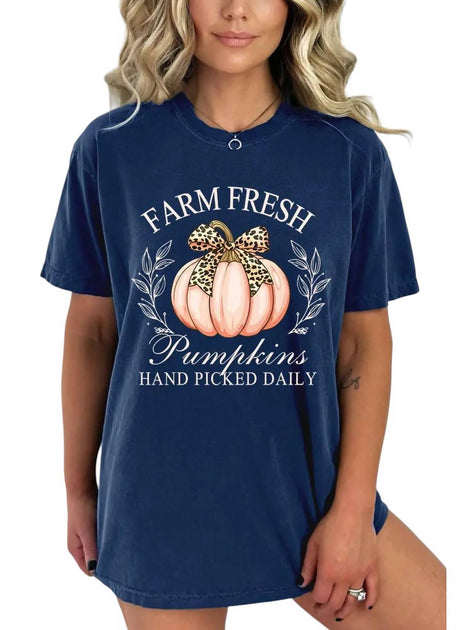 Apple Pumpkin Graphic Tee Blue Small 2