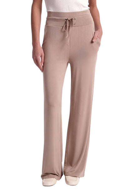Capsule 121 Humility Pant Beige Medium 2