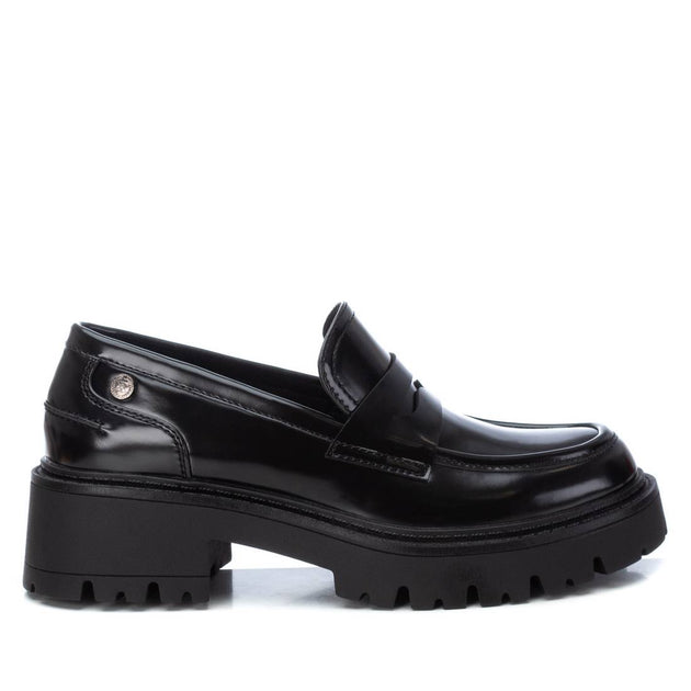 XTI Women's Moccasins Black US 6 2