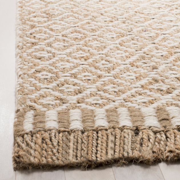Safavieh NF182 Area Rug Natural/Ivory 4