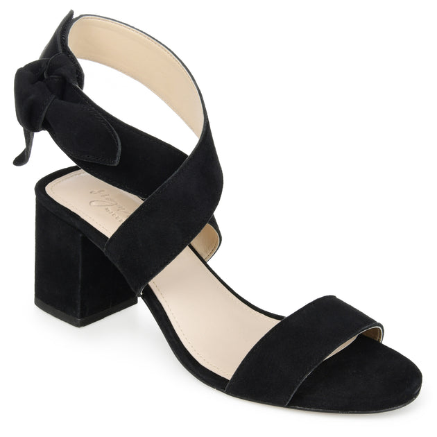 Journee Signature Hether Pump Beige US 6 2