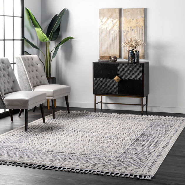 Tapis nuLOOM Claudia Diamant Pompons 2