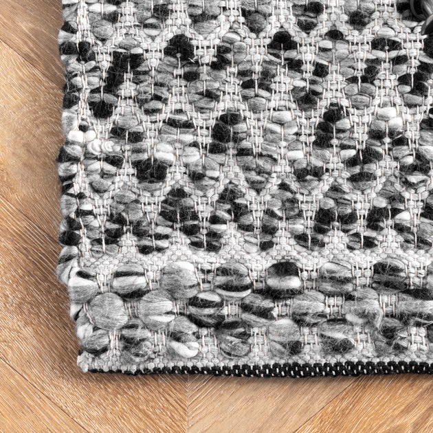 nuLOOM Natosha Area Rug Chevron 4