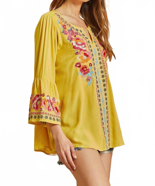 ANDREE BY UNIT South Beach Embroidered Top Yellow 1X 3