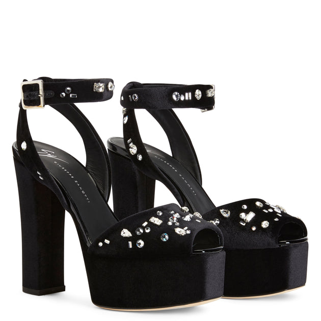Giuseppe Zanotti Betty Pumps Black US 9.5 3