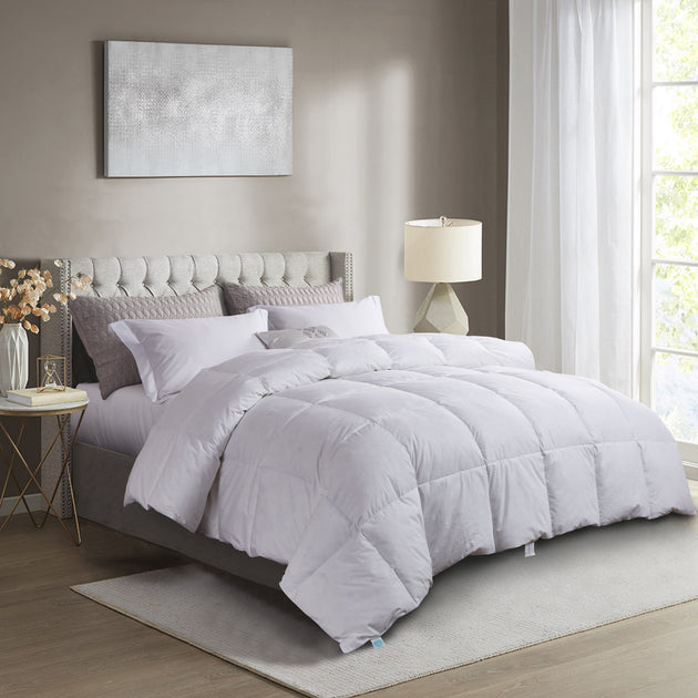 Martha Stewart White Goose Feather and Down Comforter 3