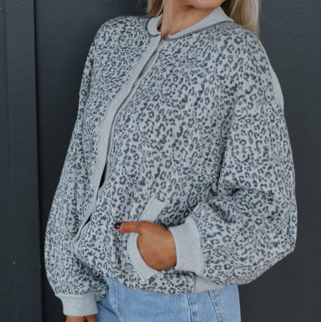 By Together Cheetah Print Cardigan Blue Medium 3
