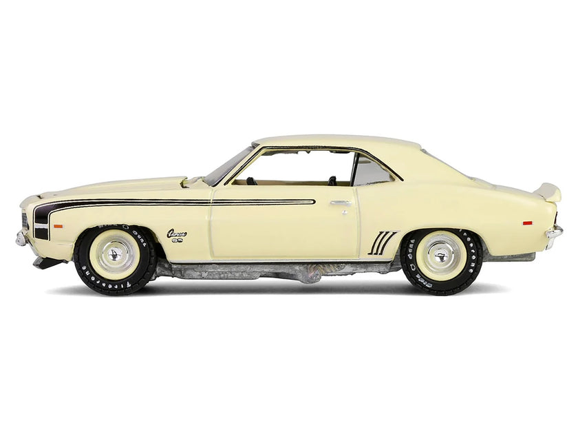 Greenlight 1969 Chevrolet Camaro SS 396 Yellow 1/64 4