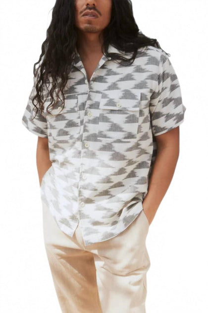 Umber & Ochre Harshil Two Pocket Short Sleeve Shirt Grey Large 2
