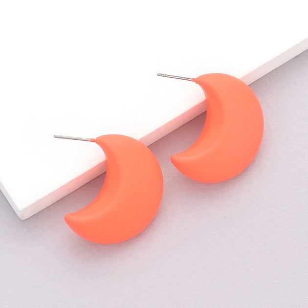 FASHNZFAB Matte Crescent Earrings Pink 5