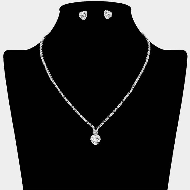 FASHNZFAB Heart Stone Cluster Pendant Rhinestone Necklace Multi One Size 6