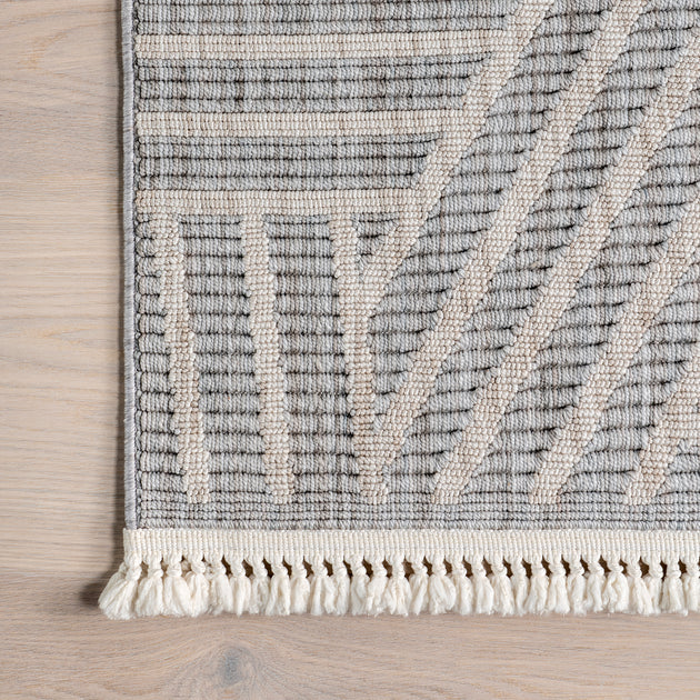 nuLOOM Esmeray Area Rug 4
