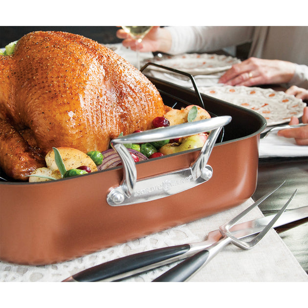 Plat à rôtir à dinde Nordic Ware avec gril 3