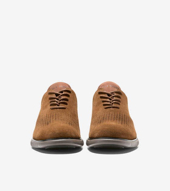 Cole Haan Men display picture 1
