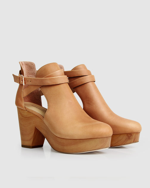 Belle & Bloom Fearless Clog Ankle Boot Multi US 6 4