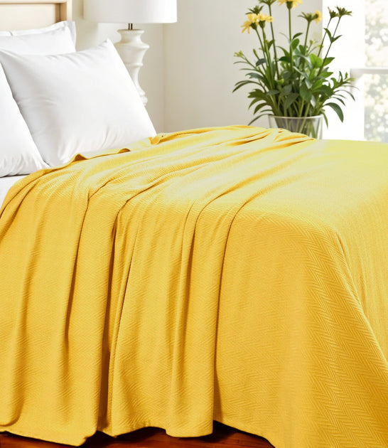 Hivvago King Gold Cotton Woven Chevron Blanket 3