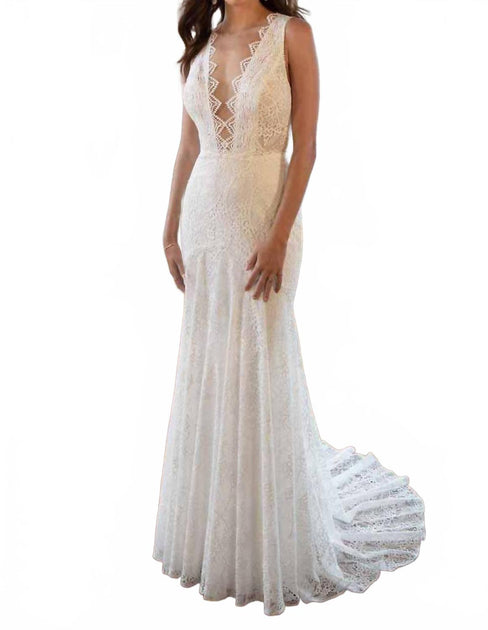 All Who Wander Nash Gown Beige US 12 4
