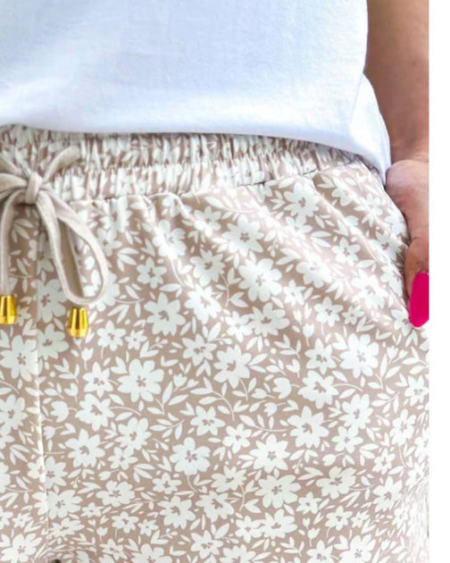 Jess Lea Floral Everyday Shorts White 2X 3