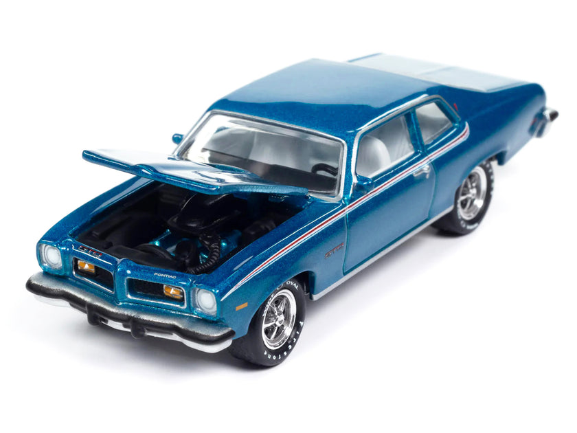 Johnny Lightning 1974 Pontiac GCO Diecast Regatta Blue 1/64 3