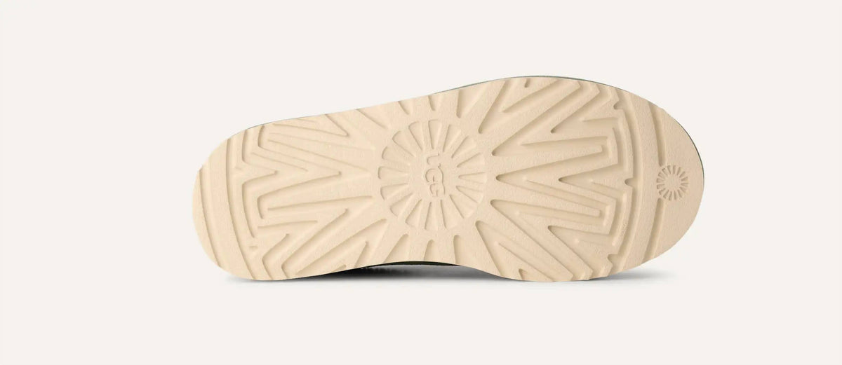 UGG Tasman Meadow Shoe Green US 9 4