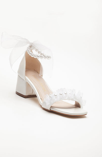 Forever & Always Sanna Bridal Sandals White US 9.5 2